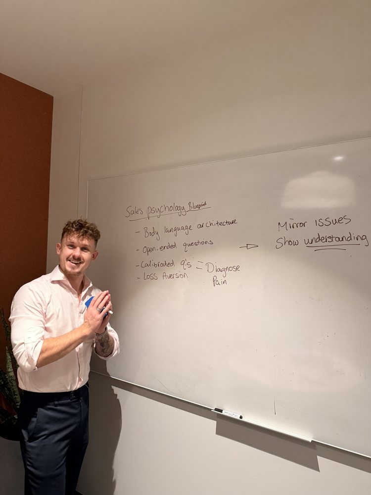 Dan Reid running a sales psychology session